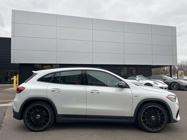 2022 mercedes-benz amg gla 45 base