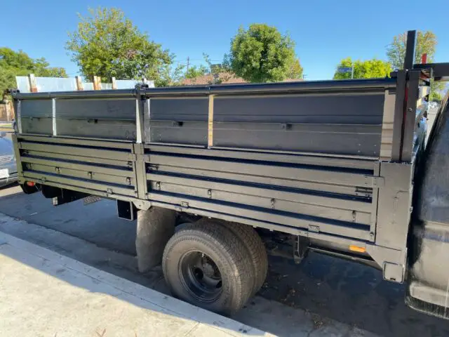 1975 ford f-350 flat bed truck. super cab. rebuilt 460 ci. engine. auto trans