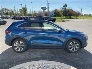 2023 Ford Escape platinum