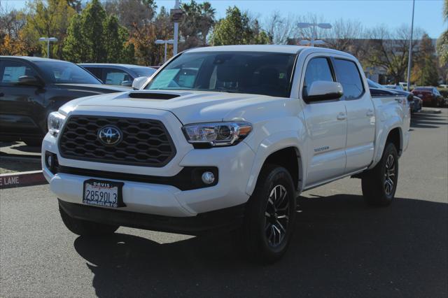 2022 toyota tacoma trd sport