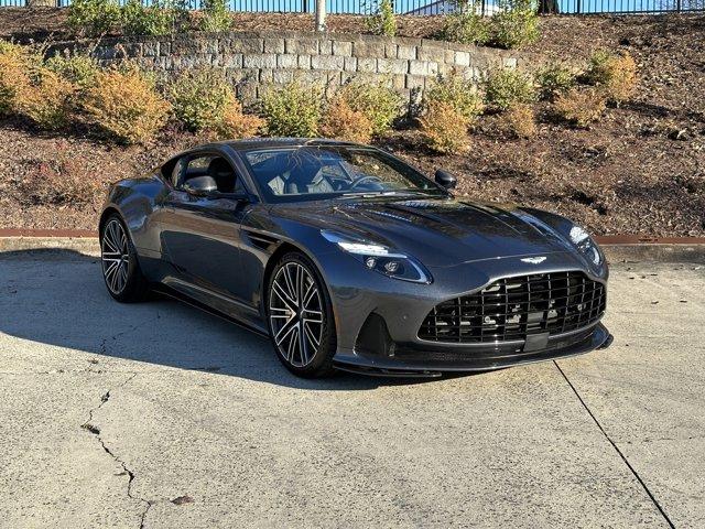 2024 aston martin db12