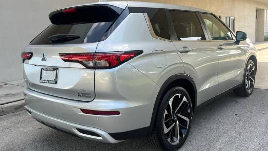 2024 Mitsubishi Outlander