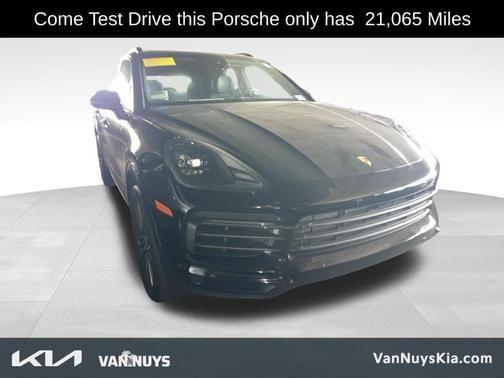 2023 porsche cayenne
