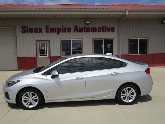 2019 chevrolet cruze lt