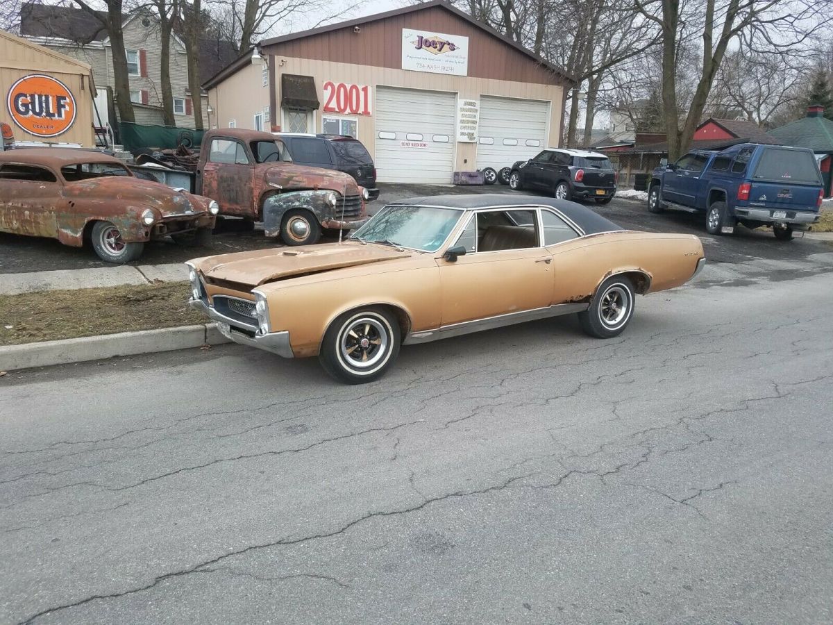 1967 pontiac gto 400 automatic runs and drives good papers bad body phs papers