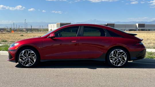 2024 Hyundai IONIQ 6