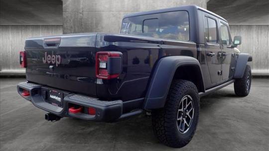 2024 Jeep Gladiator