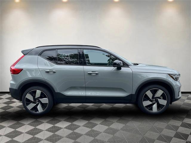 2024 volvo xc40 recharge pure electric plus