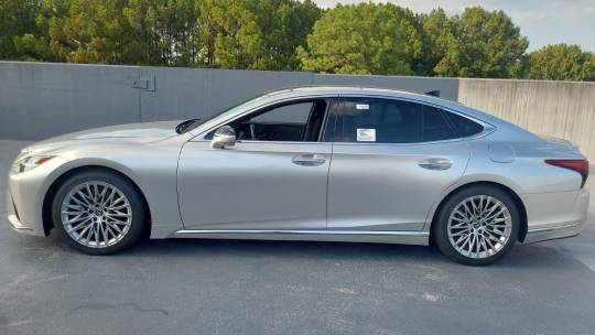 2024 Lexus LS base