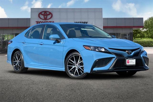2024 toyota camry se