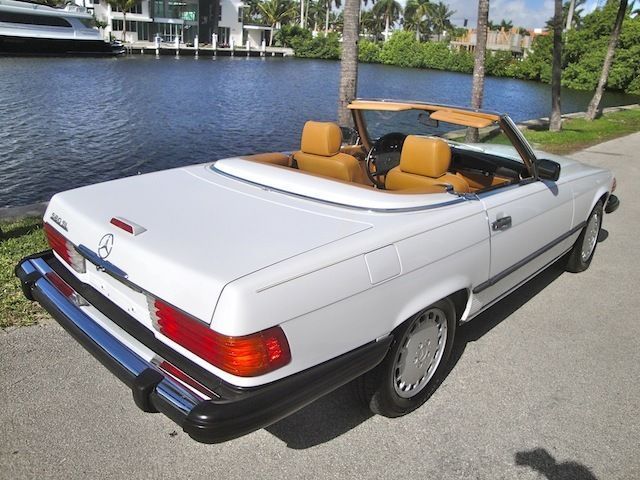 1989 mercedes benz 560sl top collectible color combo/year and only 45,150 miles!