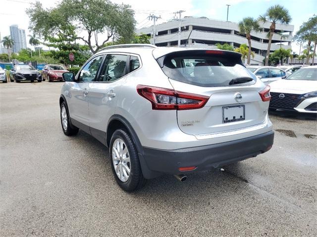 2021 nissan rogue sport sv