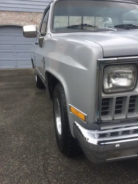 1981 chevrolet scottsdale c-10 2wd short bed low miles