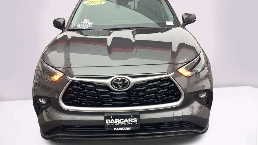 2023 toyota highlander le