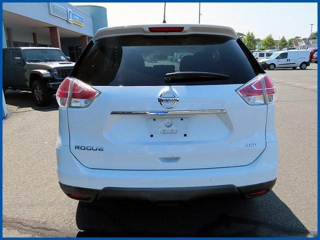 2016 nissan rogue s