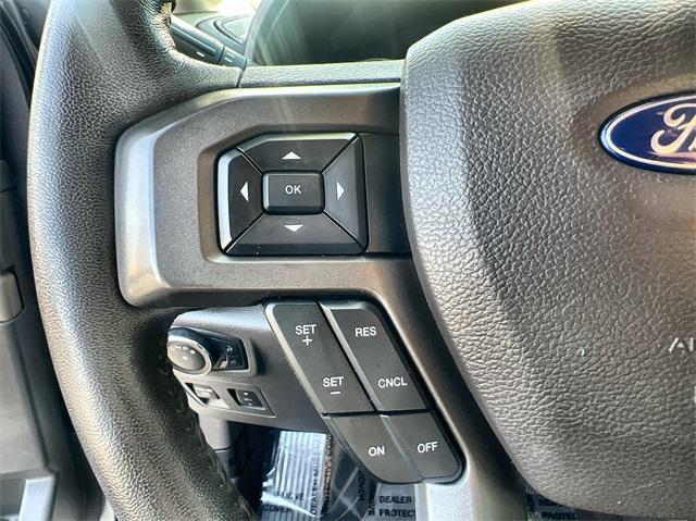 2018 ford expedition xlt