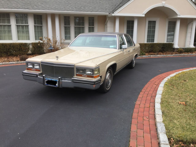 1985 cadillac fleetwood brougham - low miles / exceptional condition for its age