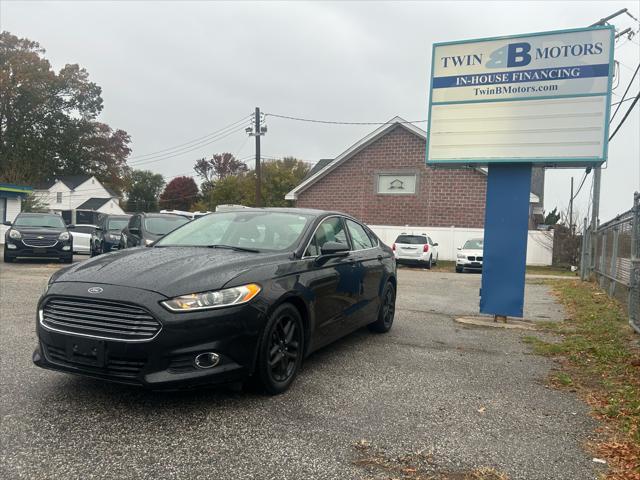 2015 ford fusion se