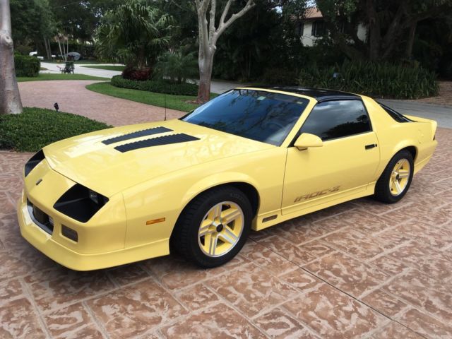 1987 camaro iroc z28 restomod