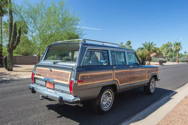 gorgeous restoration - eye catching dover gray & sand - 1989 jeep grand wagoneer