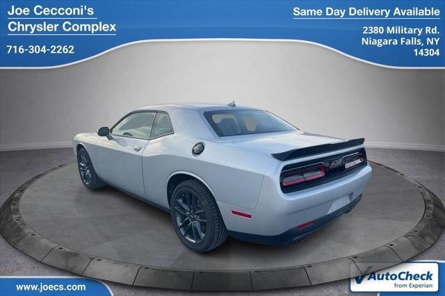 2023 dodge challenger gt