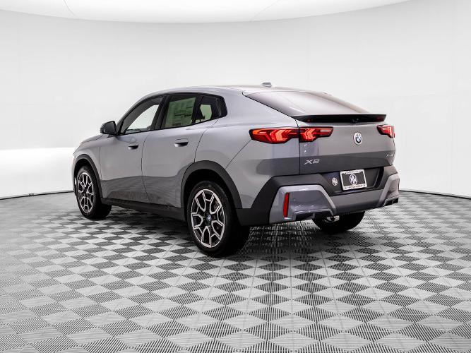 new 2025 bmw x2 xdrive28i