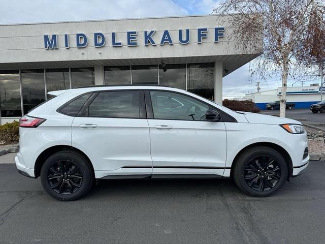 2024 ford edge se
