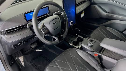 2024 Ford Mustang Mach-E
