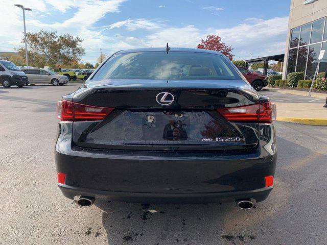 2015 lexus is 250 crafted line