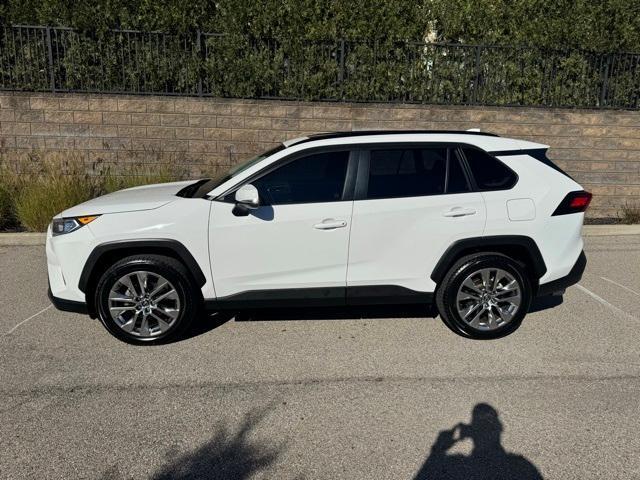 2020 toyota rav4 xle premium