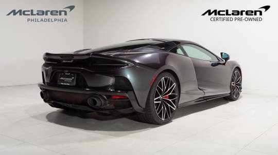 2022 McLaren GT