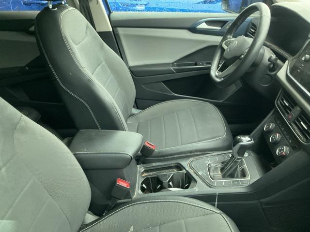 2022 volkswagen taos 1.5t se