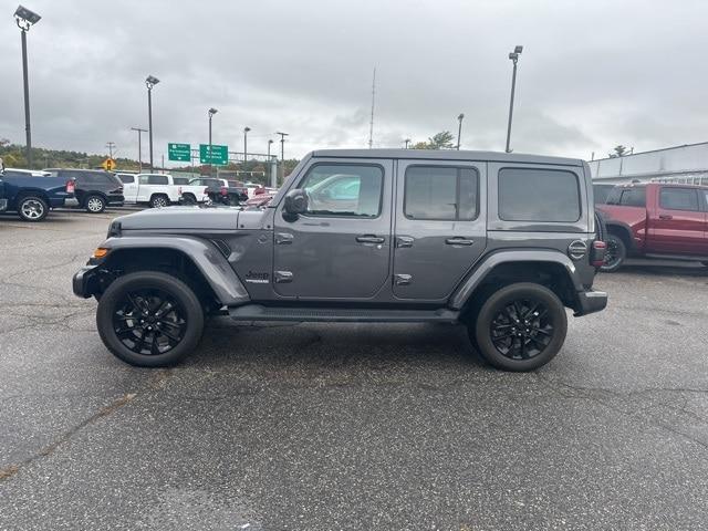 2021 jeep wrangler unlimited sahara altitude