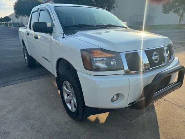 2015 nissan titan sv