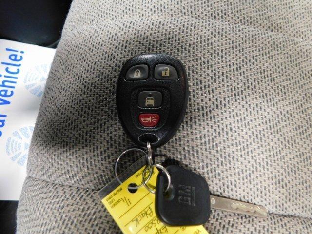 used 2017 chevrolet express 3500 lt extended passenger plymouth, in 46563 for sale in inwood, indiana