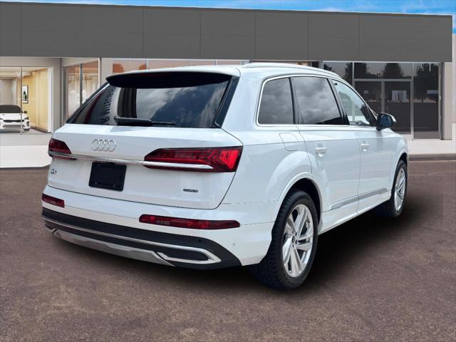 2022 audi q7 55 premium plus