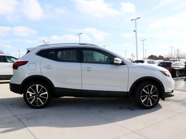 2017 nissan rogue sport sl