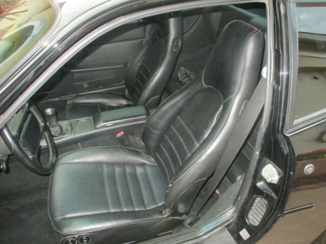1987 porsche 944 showroom condition meticulous owner looks like a new car !