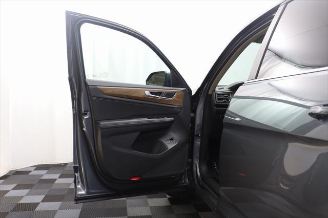 2024 volkswagen atlas 2.0t se w/technology 4motion