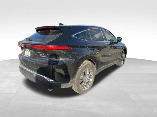 2021 toyota venza xle