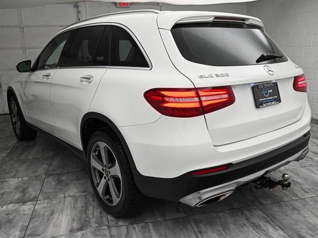 2019 mercedes-benz glc 300 base 4matic