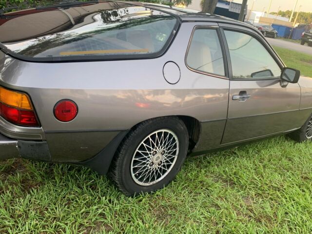 porsche 924 1981 luxury pkg brown tan leather leather sport seats 63k mi classic