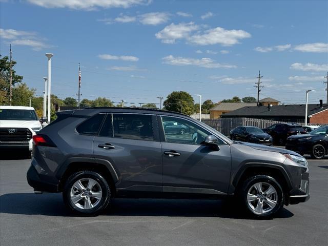 2022 toyota rav4 xle