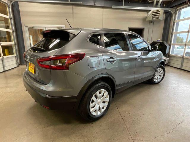 2020 nissan rogue sport s