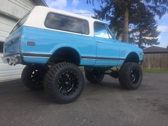 1969 chevrolet k5 blazer cst!! 1st year!! big blue beast!!!!