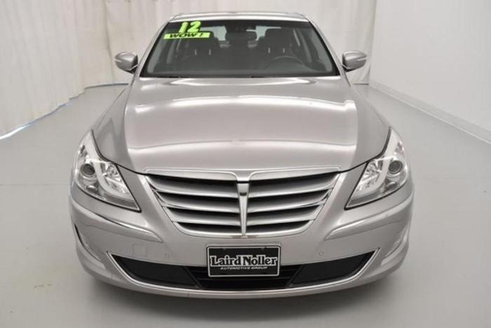 2012 hyundai genesis 3.8l v6 3.8l v6 4dr sedan for sale in topeka, kansas