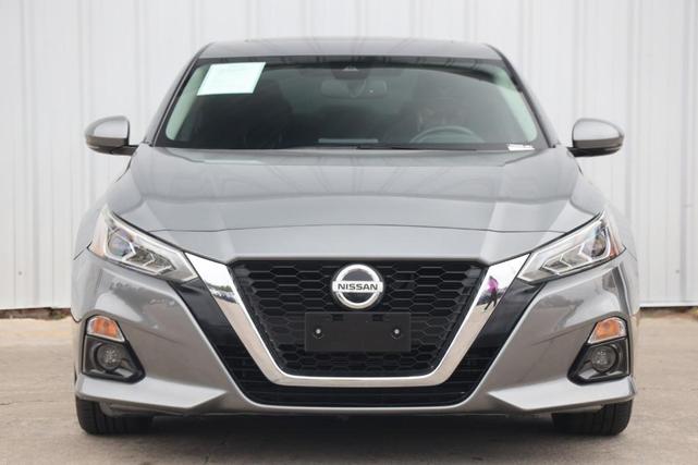 2020 nissan altima 2.5 sv
