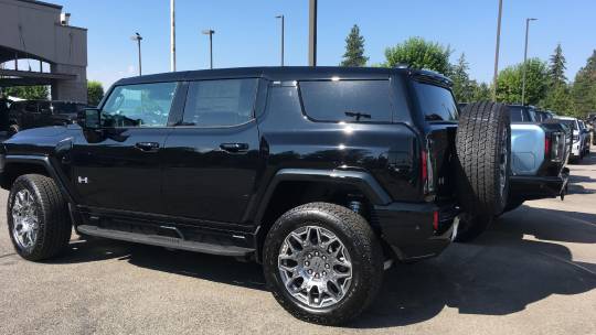 2024 GMC Hummer EV