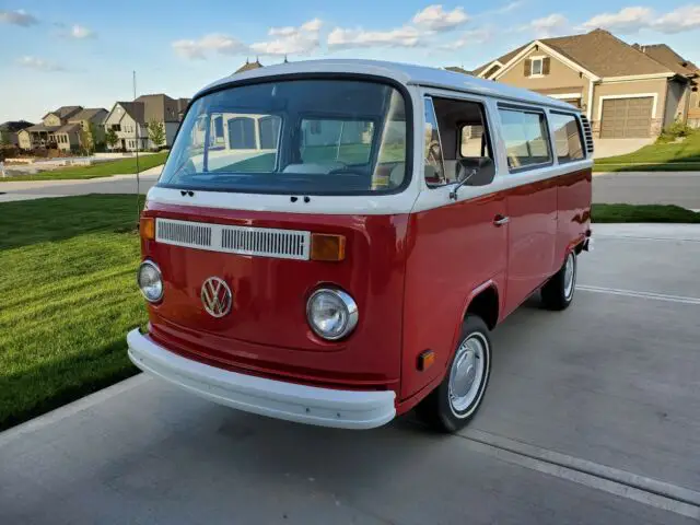 1973 volkswagen bus suv red rwd manual bus