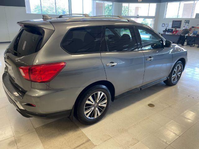 2019 nissan pathfinder s